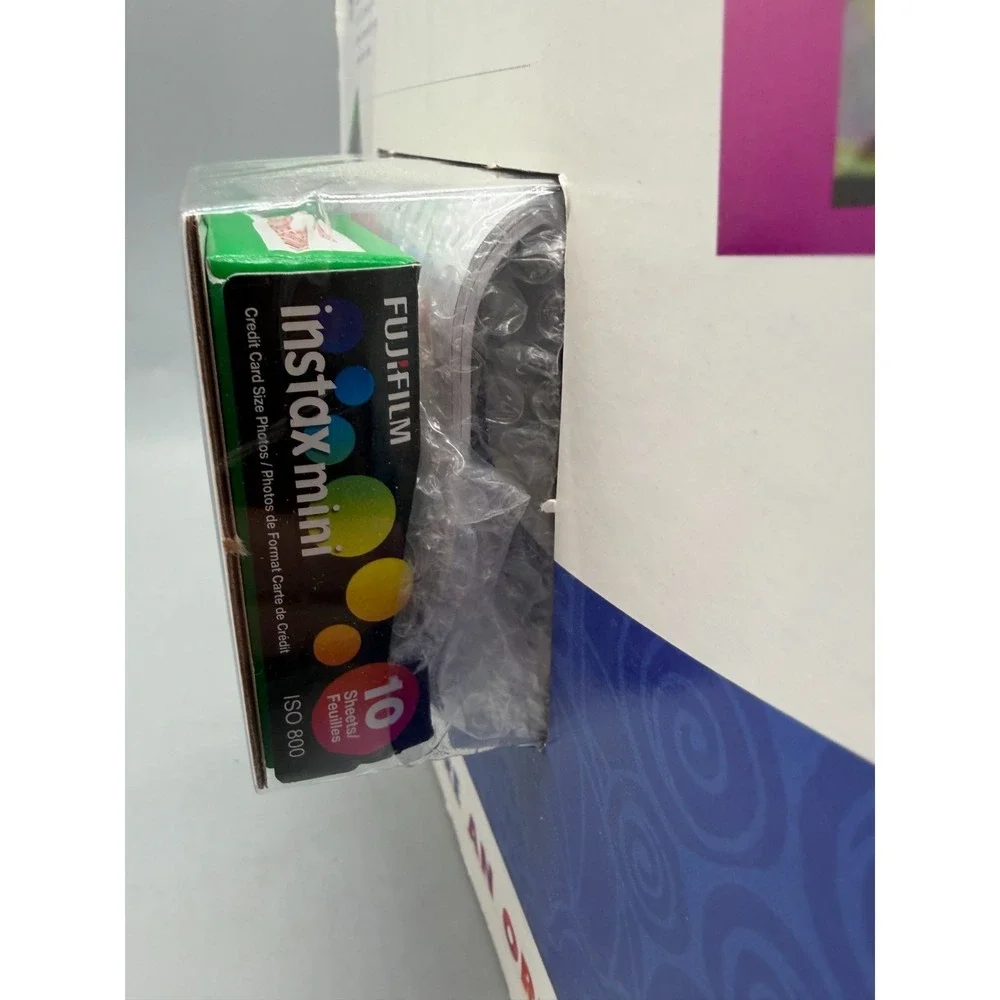 Fujifilm Instax Mini 70 Instant Camera White - Sealed